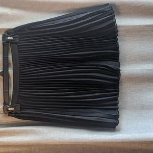 Hollister pleated mini skirt